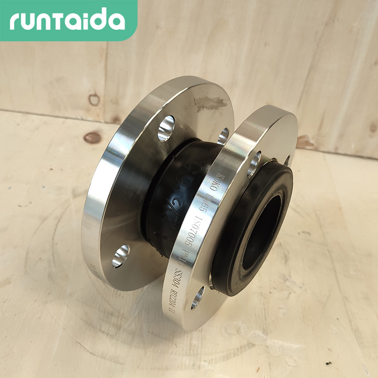  油管（guǎn）道係統（tǒng）專用（yòng）型（xíng）耐酸堿橡（xiàng）膠接頭